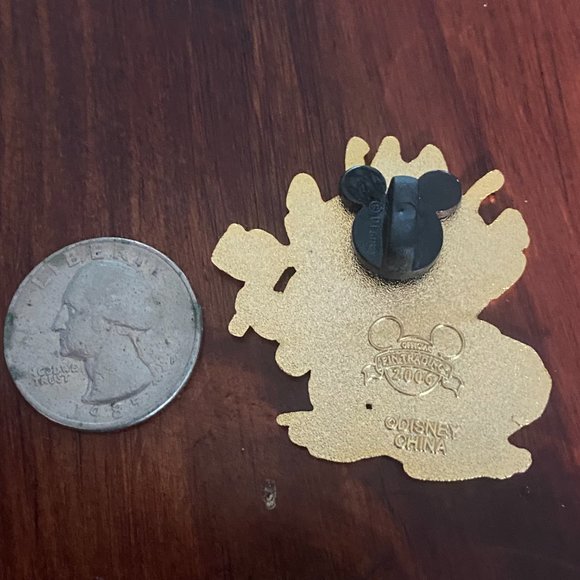 2006 Stitch Pirates of the Caribbean Disney Parks Pin - Picture 3 of 4